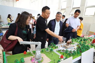 黨建引領(lǐng)促融合，藝管與設(shè)計(jì)學(xué)院聯(lián)合開(kāi)展主題黨日暨專業(yè)交流活動(dòng)